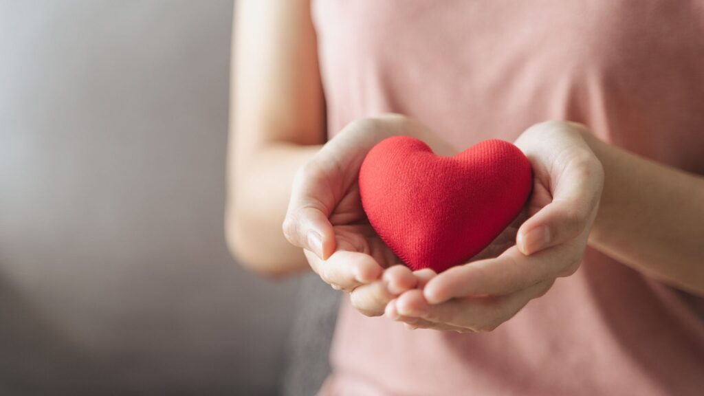 is red light therapy safe for heart patients
